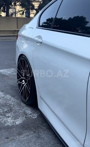 BMW 520 2014, 250,000 km - 2.0 l - Bakı