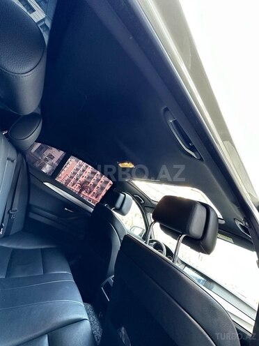 BMW 520 2014, 250,000 km - 2.0 l - Bakı