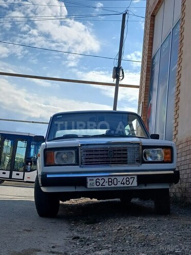 LADA (VAZ) 2107 2005, 95,000 km - 1.6 l - Quba