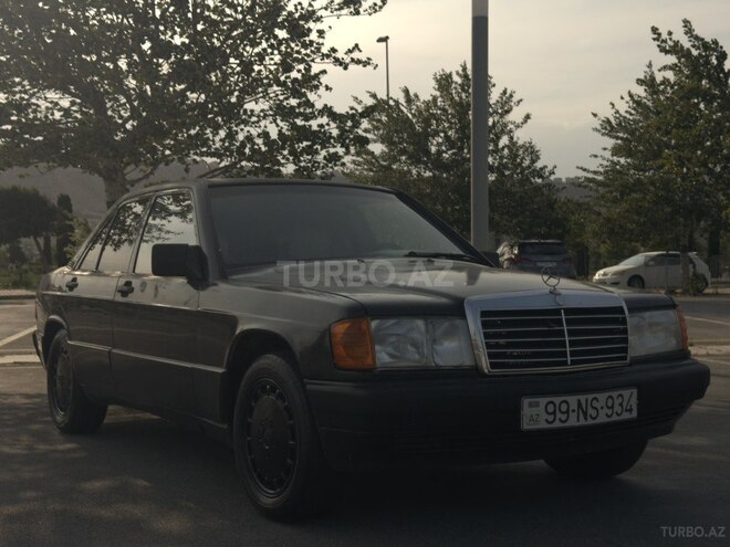 Mercedes 190 1992, 298,000 km - 2.0 л - Bakı