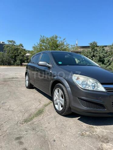 Opel Astra 2009, 200,000 km - 1.4 l - Bakı