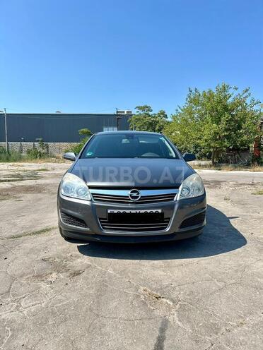 Opel Astra 2009, 200,000 km - 1.4 l - Bakı
