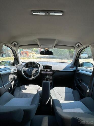 Opel Astra 2009, 200,000 km - 1.4 l - Bakı