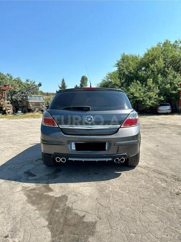 Opel Astra 2009, 200,000 km - 1.4 l - Bakı