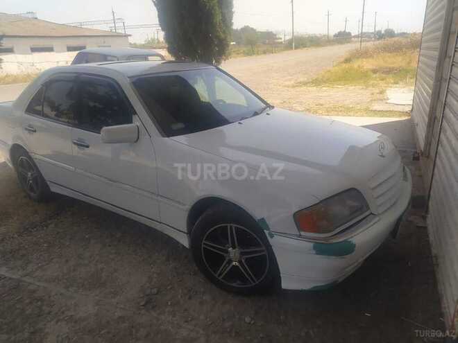 Mercedes C 230 1997, 400,000 km - 2.3 л - Saatlı