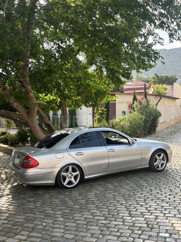 Mercedes E 280 2006, 231,232 km - 3.0 l - Bakı