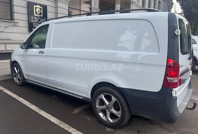 Mercedes Vito 114 2015, 372,000 km - 2.2 л - Gəncə