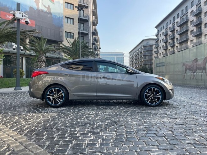 Hyundai Elantra 2013, 196,340 km - 1.8 л - Bakı