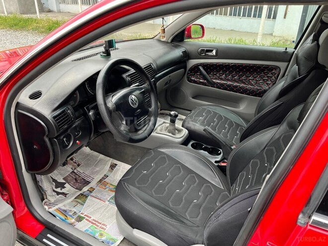 Volkswagen Passat 2002, 295,000 km - 1.9 l - Bərdə