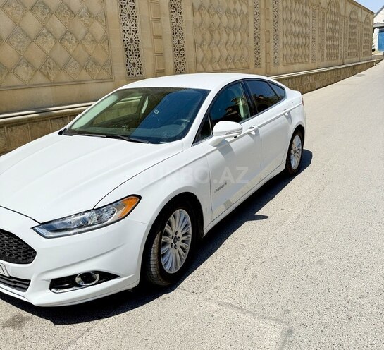 Ford Fusion (North America) 2015, 274,000 km - 2.0 l - Bakı