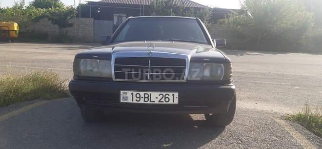 Mercedes 190 1990, 100,000 km - 1.8 l - Beyləqan