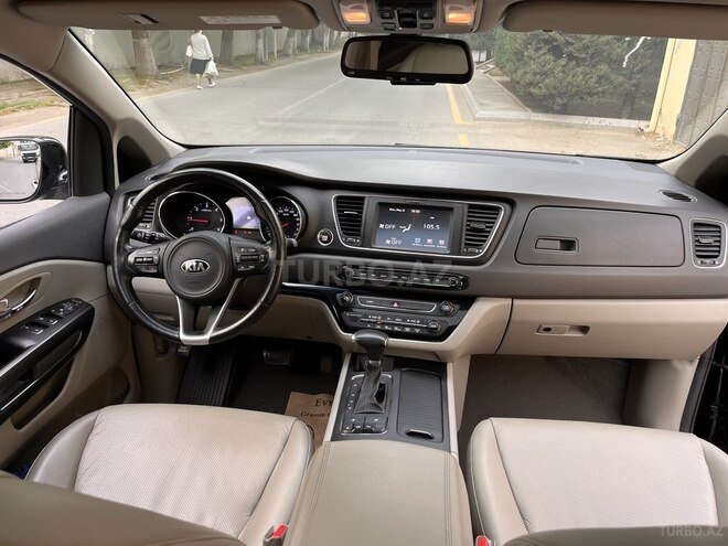 Kia Carnival 2017, 198,000 km - 2.2 l - Bakı
