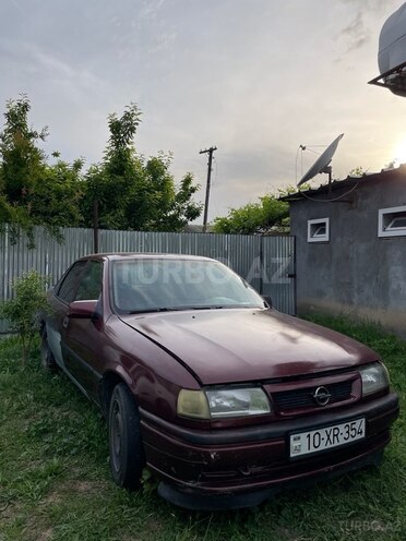 Opel Vectra 1994, 360,000 km - 1.7 l - Şəki