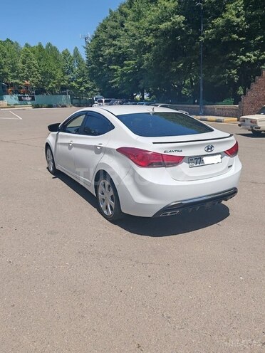 Hyundai Elantra 2012, 183,000 km - 1.8 l - Tovuz