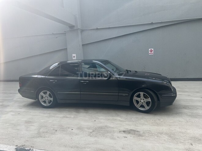Mercedes E 220 d 2000, 520,000 km - 2.2 l - Bakı