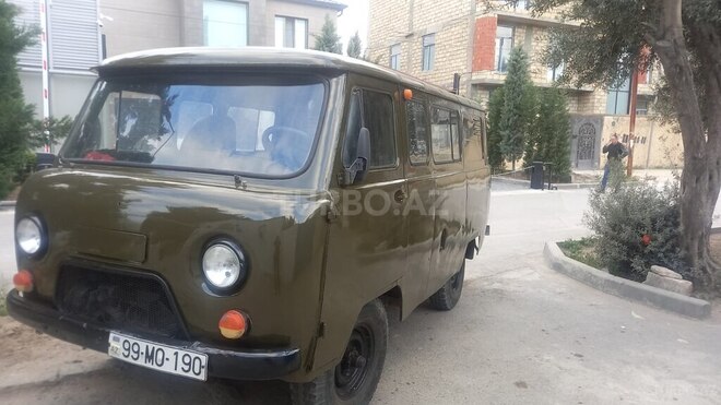 UAZ 390945-6
