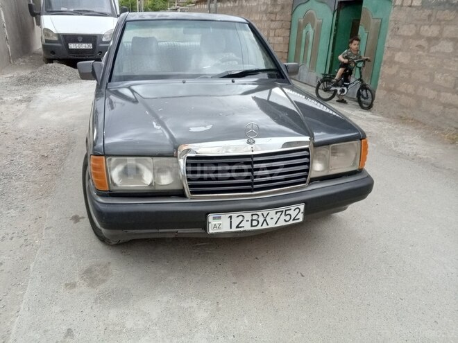 Mercedes 190 1993, 222,222 km - 2.0 l - Biləsuvar