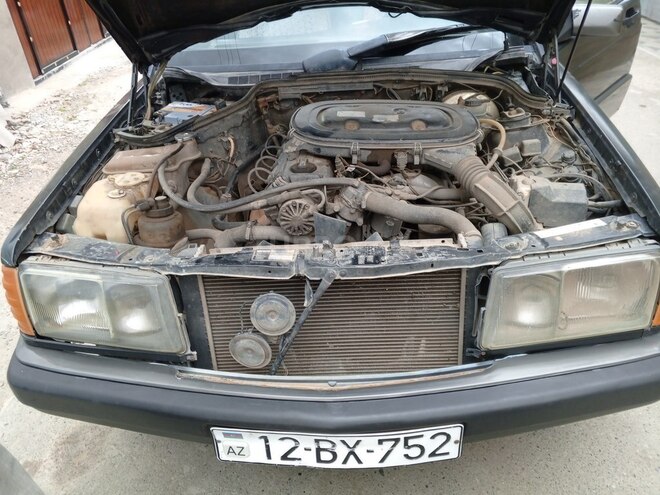 Mercedes 190 1993, 222,222 km - 2.0 l - Biləsuvar