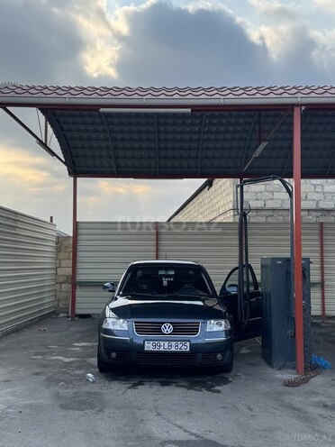 Volkswagen Passat 2003, 341,000 km - 1.8 л - Tovuz