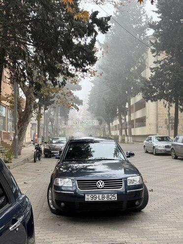 Volkswagen Passat 2003, 341,000 km - 1.8 л - Tovuz
