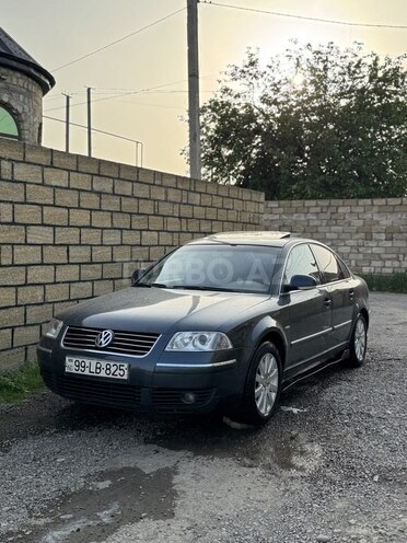 Volkswagen Passat 2003, 341,000 km - 1.8 л - Tovuz
