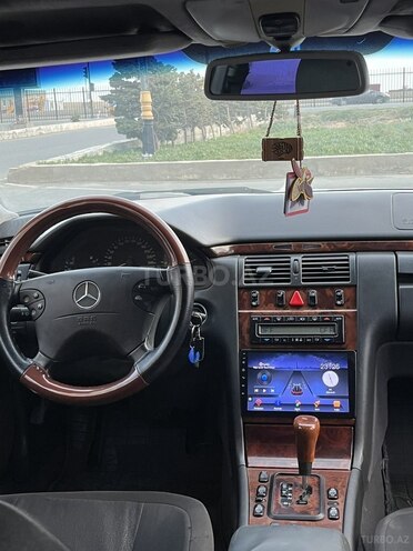 Mercedes E 220 d 2001, 590,000 km - 2.2 l - Bakı