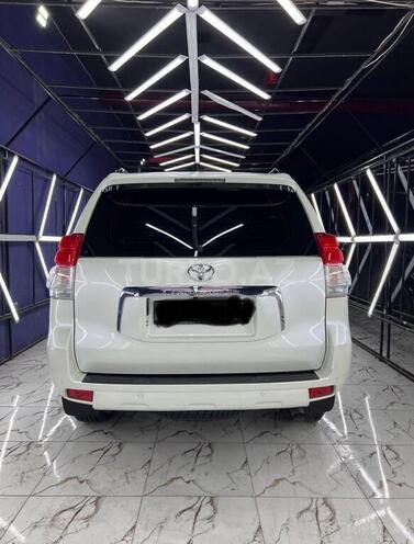 Toyota Land Cruiser Prado 2013, 210,000 km - 4.0 л - Bakı