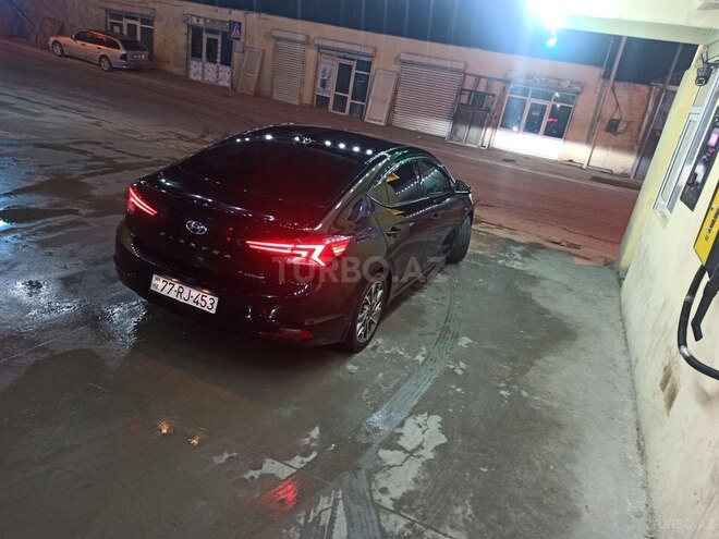 Hyundai Elantra 2019, 60,350 km - 2.0 л - Bakı