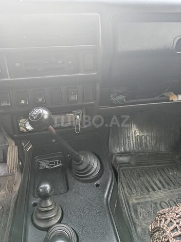LADA (VAZ) Niva 2013, 101,600 km - 1.7 л - Tovuz