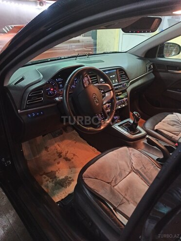 Hyundai Elantra 2019, 60,350 km - 2.0 л - Bakı