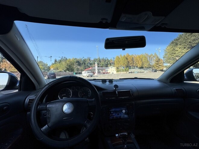 Volkswagen Passat 2003, 341,000 km - 1.8 л - Tovuz
