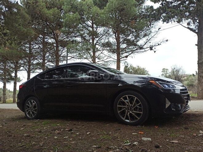 Hyundai Elantra 2019, 60,350 km - 2.0 л - Bakı
