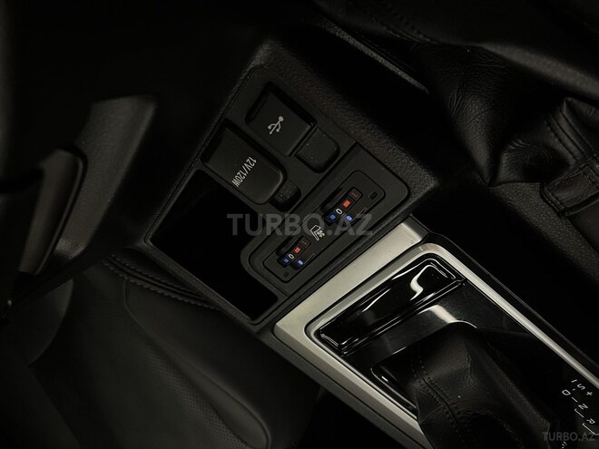Toyota Land Cruiser Prado 2022, 64,000 km - 2.7 л - Bakı