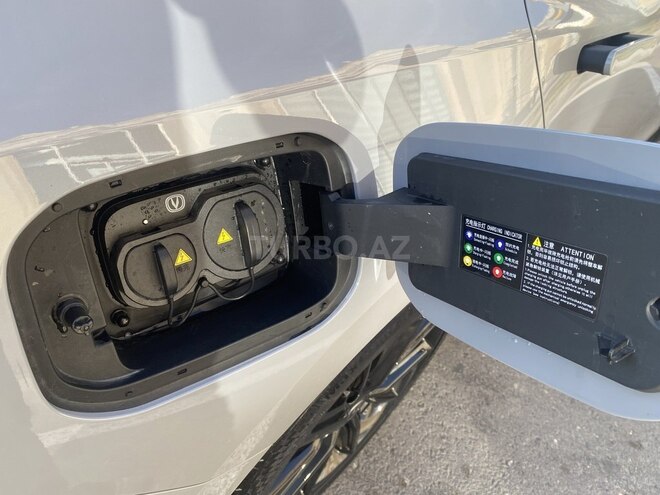 Changan  2023, 36,000 km - 1.5 л - Bakı