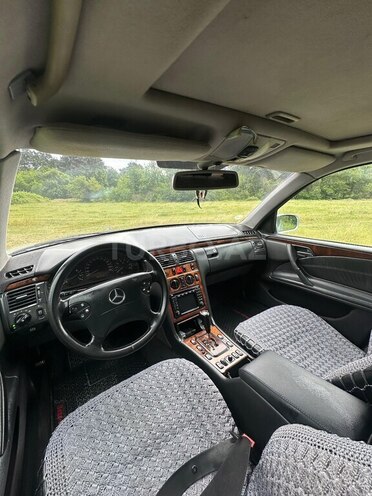 Mercedes E 240 2000, 113,000 km - 2.4 l - Tərtər