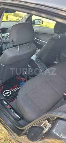 Opel Astra 2009, 275,411 km - 1.4 l - Balakən