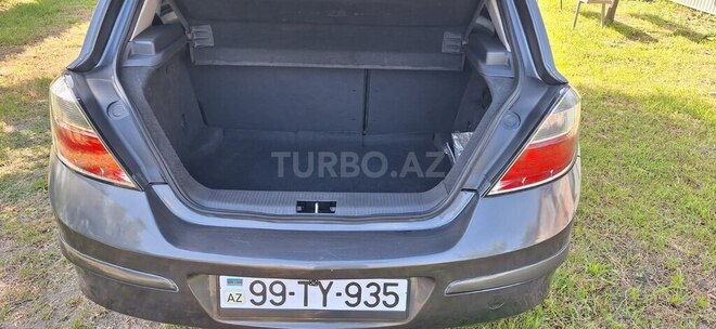 Opel Astra 2009, 275,411 km - 1.4 l - Balakən