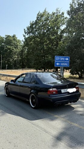 BMW 530 2001, 248,000 km - 3.0 l - Masallı