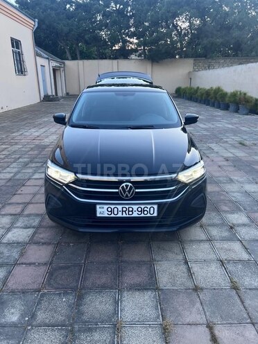 Volkswagen Polo 2021, 75,000 km - 1.6 л - Bakı