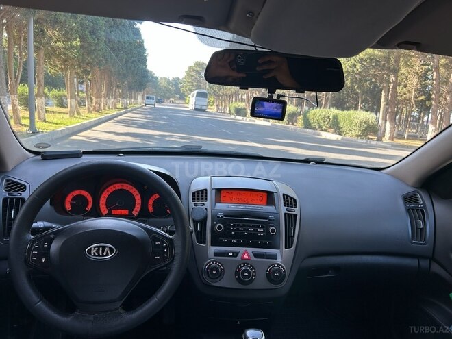 Kia  2008, 278,000 km - 1.6 l - Sumqayıt
