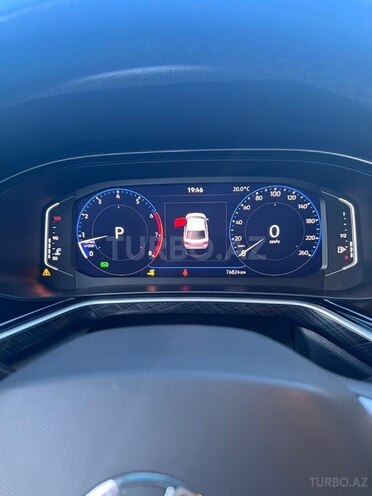 Volkswagen Polo 2021, 75,000 km - 1.6 л - Bakı