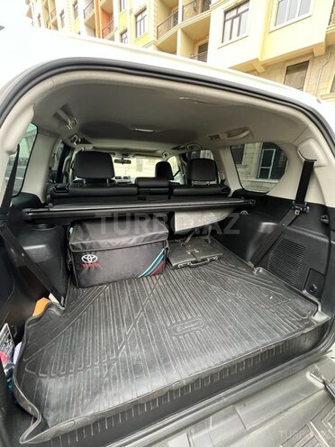 Toyota Land Cruiser Prado 2014, 270,000 km - 2.7 л - Sumqayıt