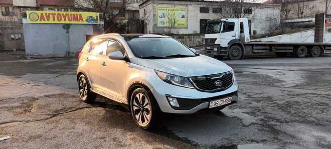 Kia Sportage 2011, 118,000 km - 2.0 l - Bakı