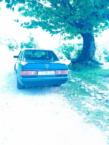 Mercedes 190 1991, 560,000 km - 1.8 l - İsmayıllı