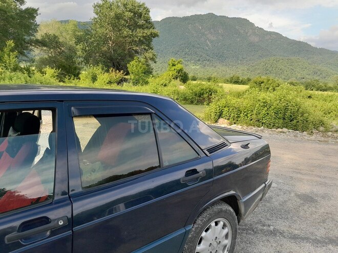 Mercedes 190 1991, 560,000 km - 1.8 l - İsmayıllı