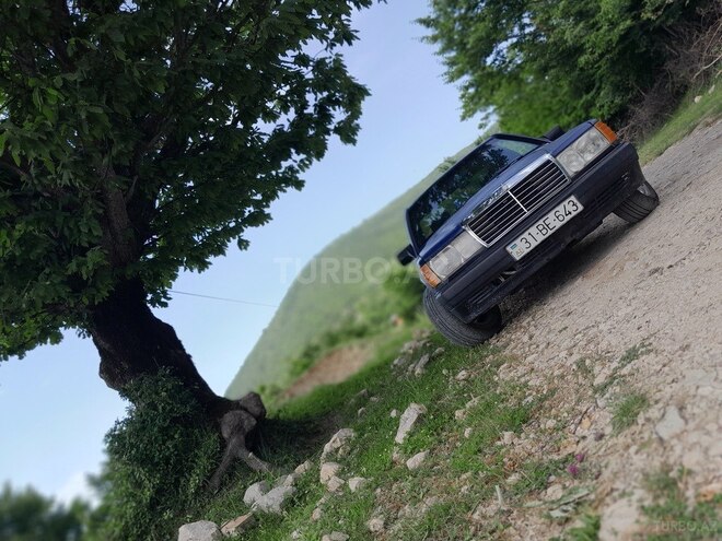 Mercedes 190 1991, 560,000 km - 1.8 l - İsmayıllı
