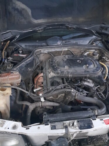 Mercedes 190 1991, 560,000 km - 1.8 l - İsmayıllı