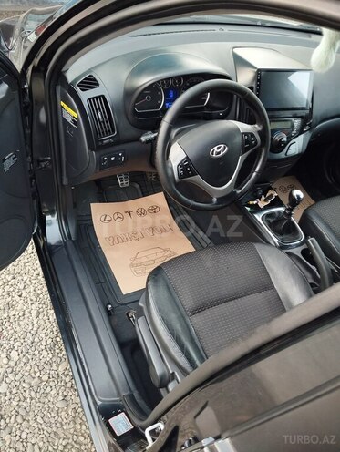 Hyundai i30 2008, 210,000 km - 1.6 л - Lənkəran