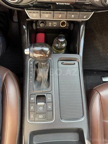 Kia Sorento-18