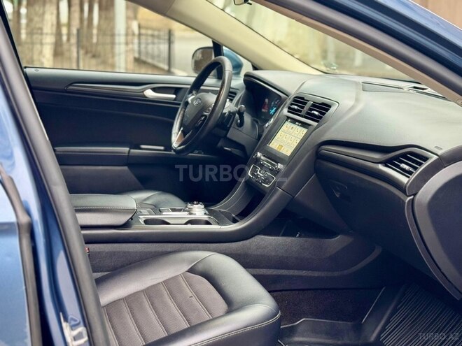Ford Fusion (North America) 2018, 195,000 km - 15.0 l - Bakı